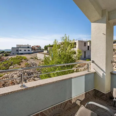 Apartman 1 Bedroom Cozy In Sibenik