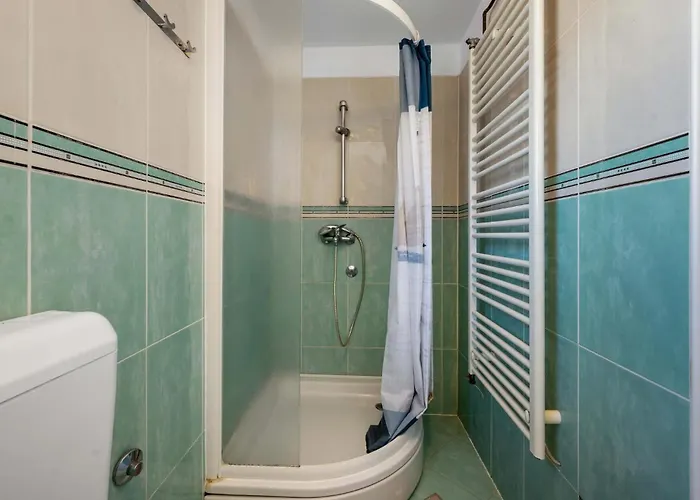1 Bedroom Cozy In Sibenik