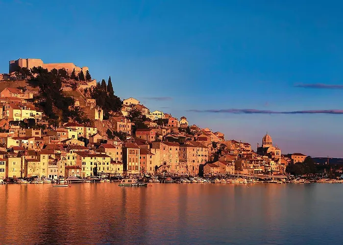 1 Bedroom Cozy In Sibenik Apartman